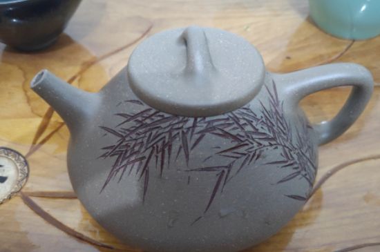 沖泡肉桂用紫砂壺還是蓋碗，武夷巖茶肉桂可以用紫砂壺沖泡嗎？