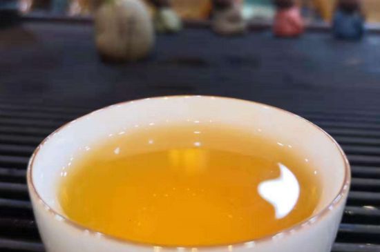 紅茶加姜片的禁忌，姜紅茶的危害