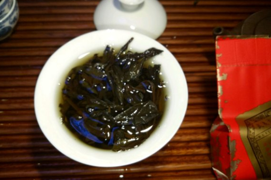 肉桂可以用紫砂壺沖泡嗎，紫砂壺能泡武夷巖茶肉桂用嗎？