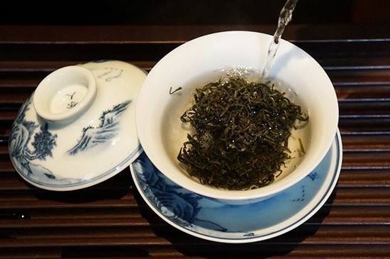 各類茶的注水方式，不同的茶泡茶時怎么注水