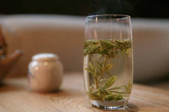 冷泡茶用什么茶葉最好，什么樣的茶適合冷泡？