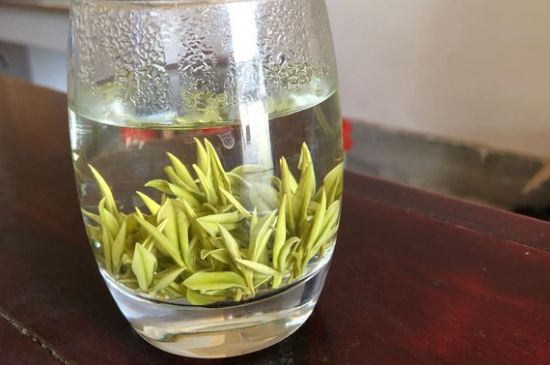 安吉白茶夏天怎么保存，安吉白茶能冷凍儲(chǔ)存嗎？