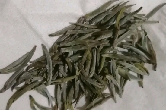 過期茶葉的八大妙用，過期的陳茶葉還能干什么用？