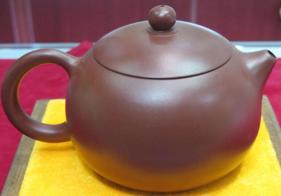 宜興紫砂壺四大經(jīng)典壺型叫什么，傳統(tǒng)紫砂四大名壺介紹