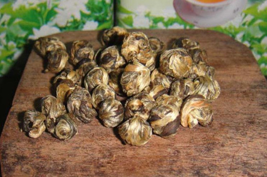 茉莉龍珠一次泡幾顆，茉莉龍珠一一杯放幾顆