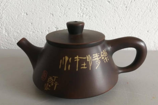 四大名陶哪個泡茶最好，中國四大名陶主要泡什么茶？