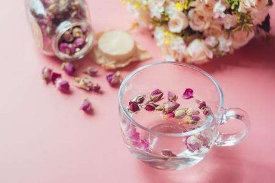 玫瑰花茶是應(yīng)該煮還是蒸，玫瑰花茶是不是煮一下效果更好？