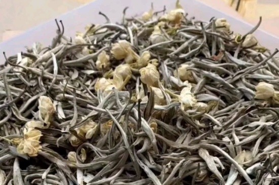 茉莉花花茶能煮嗎，喝茉莉花茶適合煮好還是泡好？