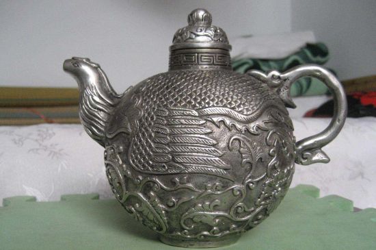 銀壺泡茶后為什么會變黑，銀壺內(nèi)膽發(fā)黑怎么辦