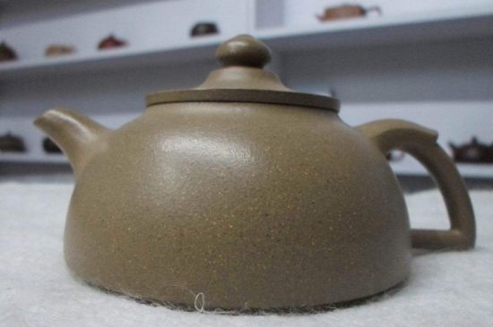 紫砂壺密密麻麻黑點(diǎn)，布滿了很多小黑點(diǎn)的紫砂好嗎