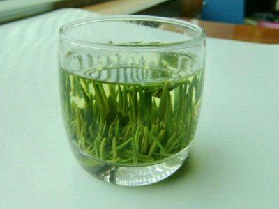 竹葉青茶怎么樣，檔次較高味道略苦價(jià)格比較貴