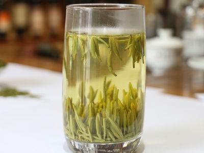 竹葉青茶怎么樣，檔次較高味道略苦價(jià)格比較貴