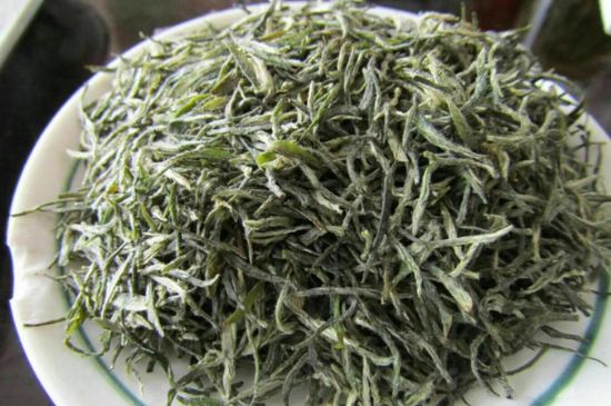 竹葉青和毛尖的區(qū)別，毛尖和竹葉青怎么分辨？