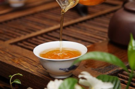 什么茶葉喝起來超級香，什么茶泡出來滿屋濃香?