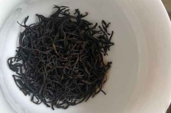 正山小種第一泡要倒掉嗎，正山小種能沖幾泡