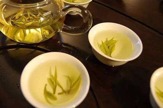 黃茶不適合哪些人喝，黃茶的功效與作用禁忌