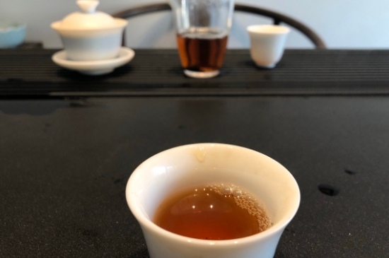 為什么喝巖茶會上火，巖茶喝多上火怎么辦？