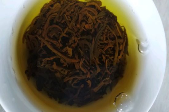 正山小種很細還很黑亮，正山小種越細越好嗎