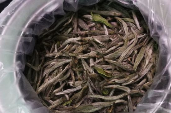 新白毫銀針和老白毫銀針的區(qū)別，新老白毫銀針的品質(zhì)特征