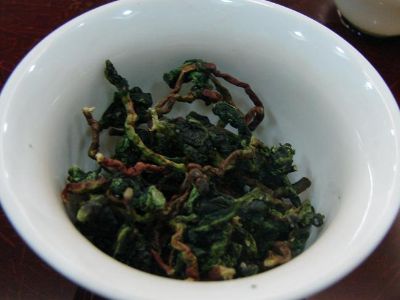 鐵觀音毛茶茶?？梢耘菟葐?，鐵觀音帶梗是不是好茶？