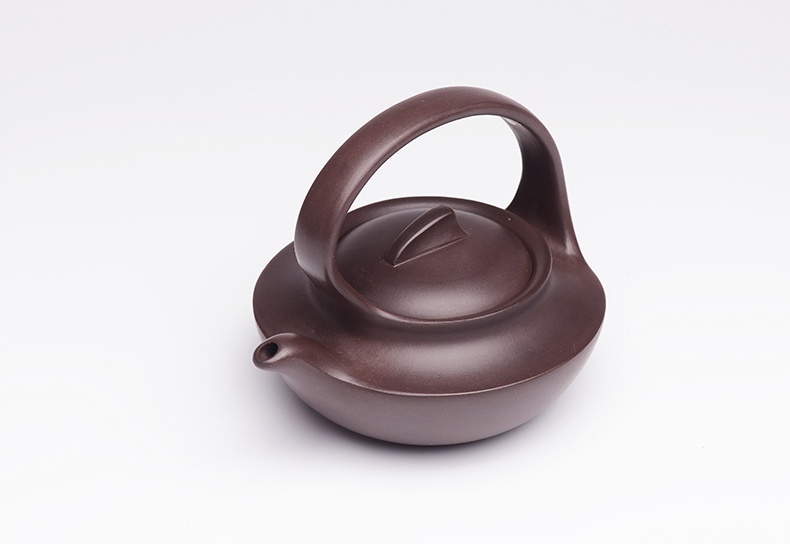 提梁精美紫砂壺，創(chuàng)意手工紫砂壺